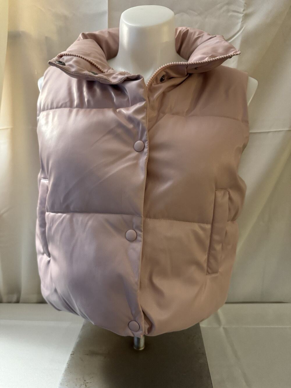 Love Tree Women’s Faux Leather LRG Puffer Vest Chic Fall GORPCORE Old Money 293